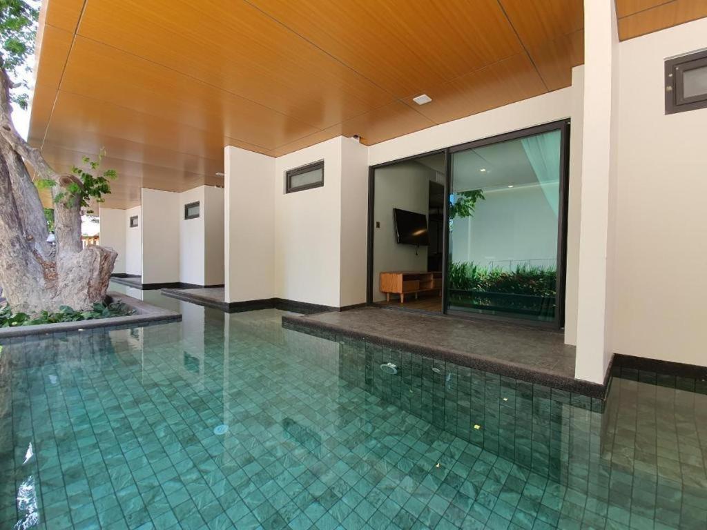 Eco Cozy Beachfront Resort Chaam Huahin Kültér fotó